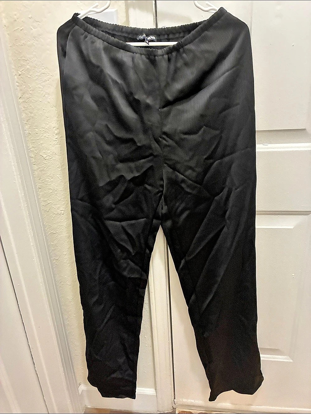Fashion Nova Black Jogger Pants Size Medium